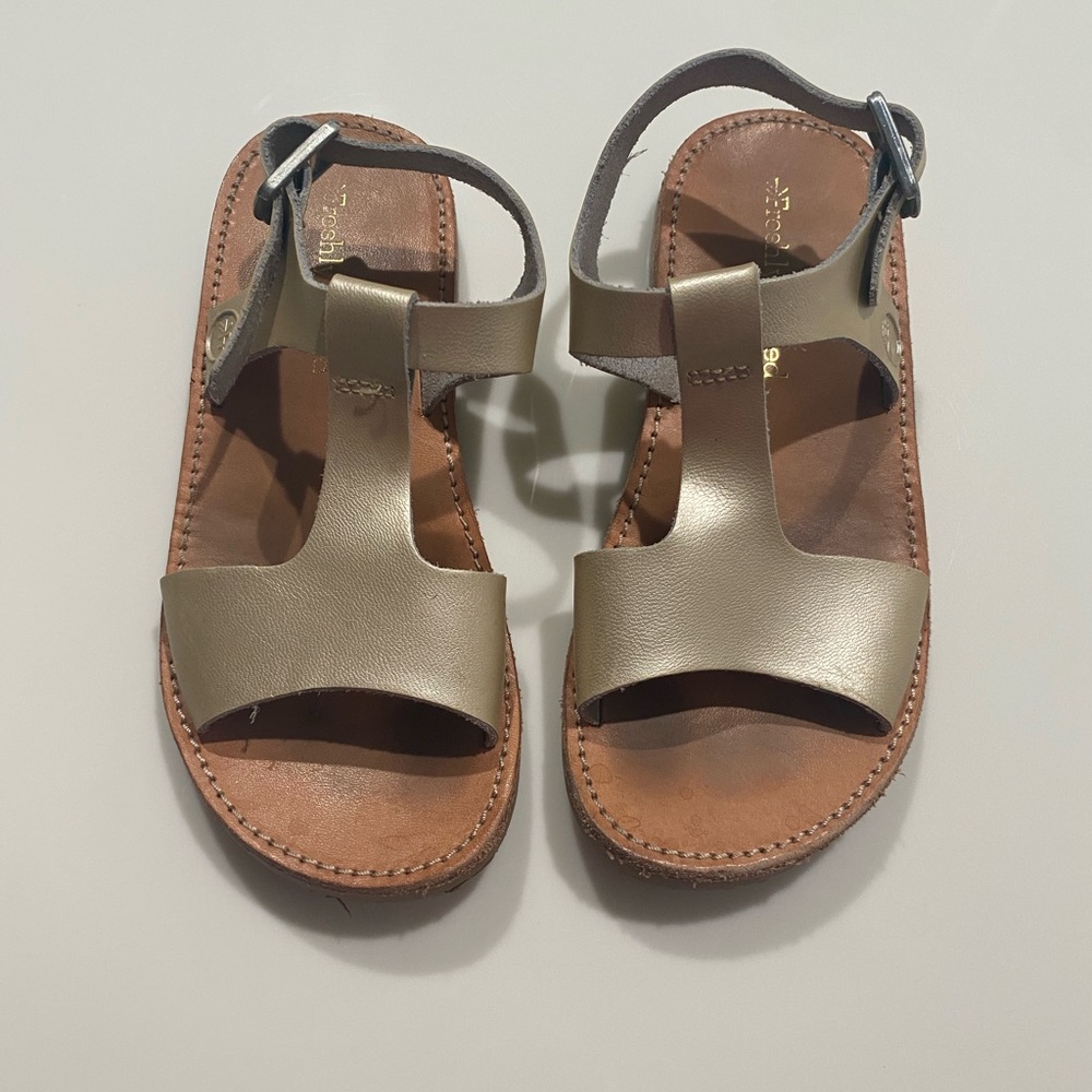 Size 10 Freshly Picked Gold Sandal